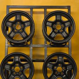 Opel Astra, Meriva, Zafira Struktur(5373)(HA2900371)Használt 15" 5x110 lemezfelni 