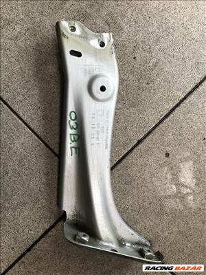 Skoda Octavia III bal első sárvédő tartó 5E0821141