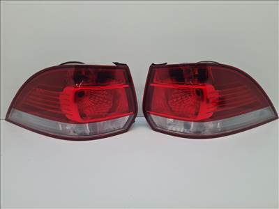 Volkswagen Golf VI kombi hátsó lámpa pár (31998)