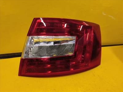 Skoda Octavia III Jobb Hátsó Lámpa 18414002 5e9945096