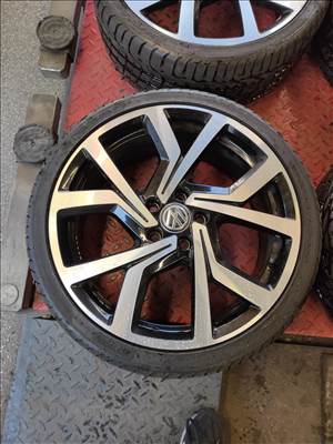 19" 5x112 VW golf GTI gyári 225/35r19 pirelli nyári 368eft/4db