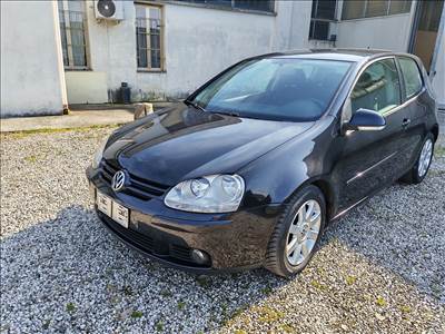 Volkswagen Golf V1  1.9Tdi(BKC) bontott alkatrészei, LC9Z színben eladók