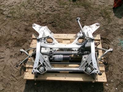 BMW i3 I01 Első bölcső 