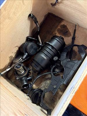 Audi Q7 (4L) 3.0 tdi casa motoralkatrészek 