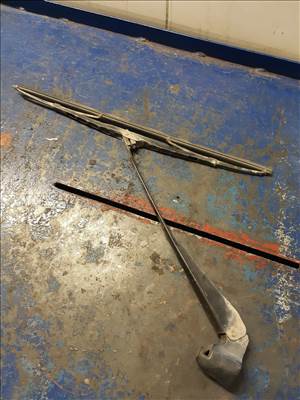 Ford Transit 00-06 Hátsó Ablaktörlő Kar