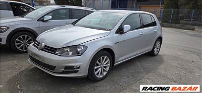 Volkswagen Golf VII (A7 Typ 5G) bontott alkatrészei
