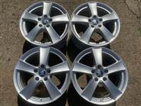4db Dezent 17" Skoda - VW alufelni. (4070)