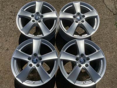 4db Dezent 17" Skoda - VW alufelni. (4070)
