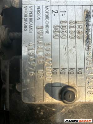 Fiat Bravo 198A2000 fűzött blokk hengerfejjel 