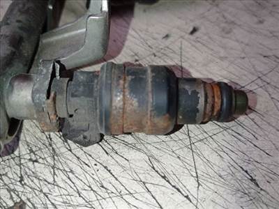 Volkswagen Passat B5 Porlasztó (1 db) *148380* 0280150447