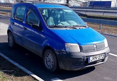 Kis személyautó bérlés. Pomáz 