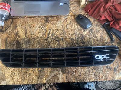 Opel Astra G hűtőrács IRMSCHER / 2001050 000000