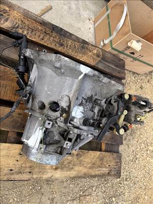 Peugeot 407 SW HDi 110 manuális váltó 20dm65