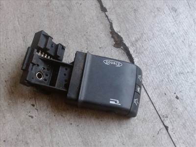 RENAULT MEGANE 05-08 Rádió kapcsoló