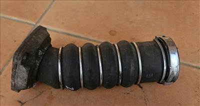 Opel Zafira B 1.7 CDTI Intercooler cső  13223597