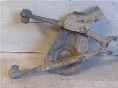 LADA NIVA 1.7 Bal első alsó lengőkar