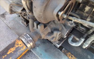 Volvo S60, Volvo V70, Volvo S80, Volvo XC70, Volvo XC90 differenciálmű első 