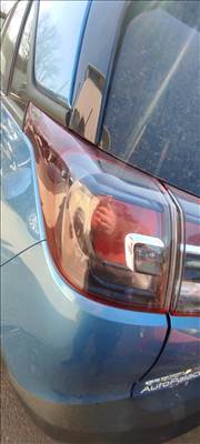 Opel Crossland X Bal hátsó külső lámpa 