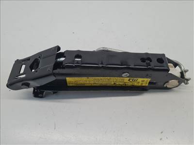 Volkswagen Golf VI emelő (25868) 1k0011031j