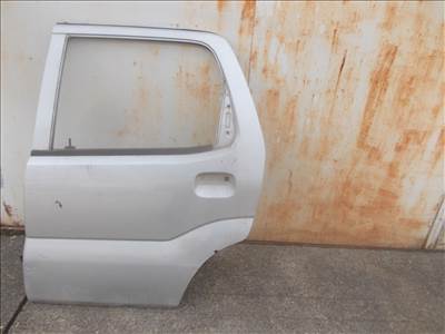 Suzuki Ignis magyar bal hátsó ezüst ajtó 2003-2010