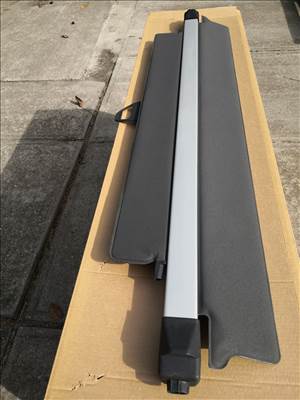 Volvo XC90 csomagtér roló 39820704aa