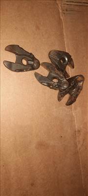 Ford Fiesta Mk6, Ford Focus Mk3 1.5 TDCI injektor porlasztó lefogató patkó