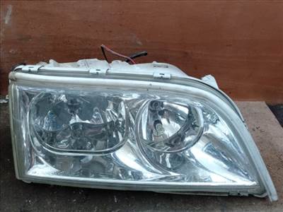 Volvo V40 Jobb Fényszóró *149270*