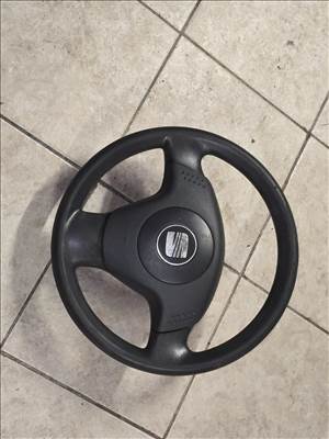 Seat Cordoba II 1.4 16V kormány 