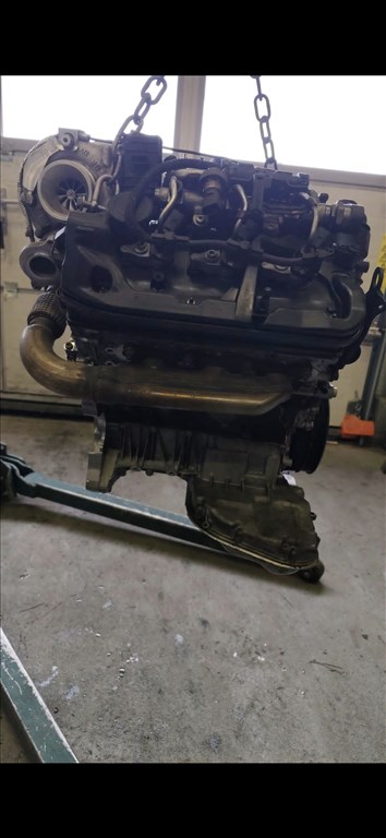 Audi CRT MOTOR  059105 059105019 2. kép