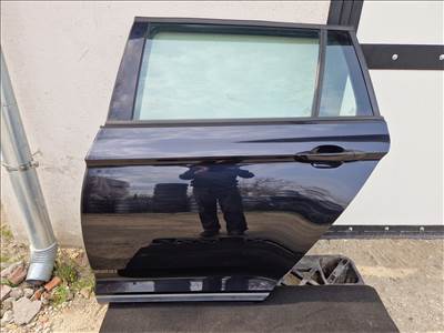 VOLKSWAGEN PASSAT B8 VARIANT bal hátsó ajtó