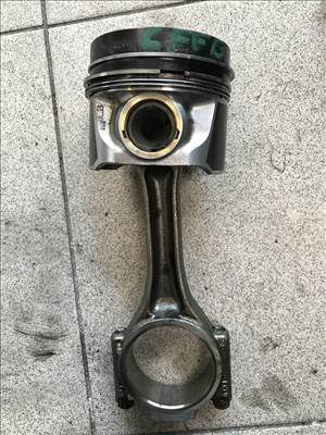 Volkswagen Passat B7 2.0CR CFFB hajtókar dugattyúval