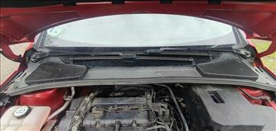 Ford Focus mk3 levélrács 