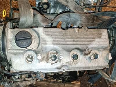 Suzuki Swift II Hengerfej *154647* g13bb