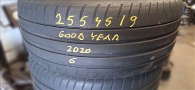  255/45/19" Goodyear nyári gumi 