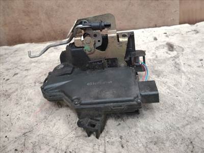 Audi A6 (C5 - 4B) Bal első Ajtózár *151976* 4b1837015b