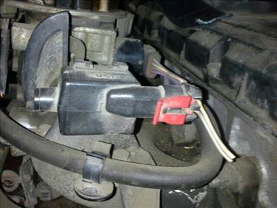 Renault R19 Vákum Szelep *46701*