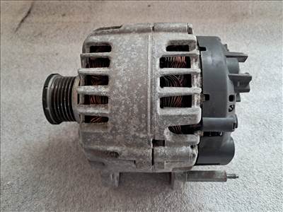 Volkswagen Passat B8 1.6 crtdi generátor  03l903023l