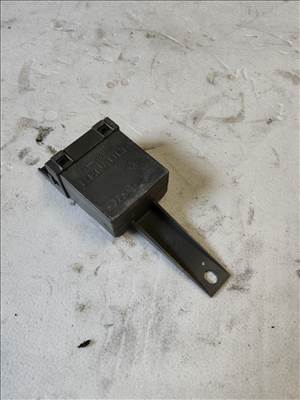 Renault Trafic II Bal első ablakemelő elektronika  7700822928