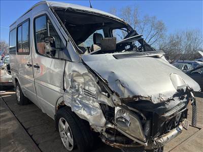 Mercedes Sprinter 2.2D bontott alkatrészei