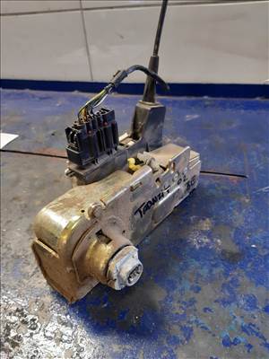 Ford Transit 00-06 Bal Első Ajtó Zárszerkezet + Központizár Motor