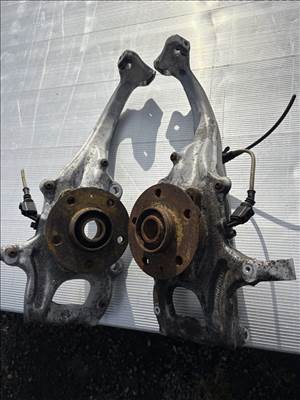 Audi A4 (B8 - 8K), Audi A5 (B8 - 8T) jobb első csonkállvány  8k0407258g