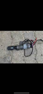 Skoda Fabia II 4B0905851C Gyújtáskapcsoló