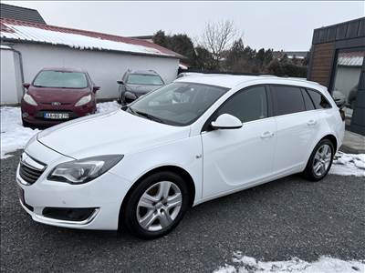 Eladó Opel Insignia Sports Tourer 1.6 CDTI ecoFlex Start&Stop (1598 cm³, 136 PS)