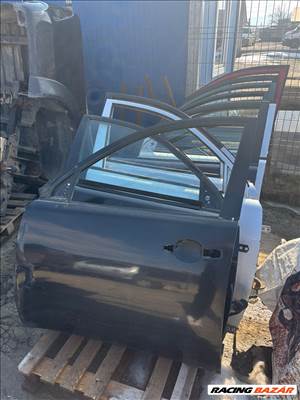 Bal/jobb első ajtó Mitsubishi L200