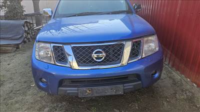 Nissan Navara (D40) bontott alkatrészei