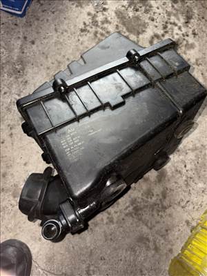 VW Polo / Skoda Rapid 1.6 CR 2017- légszűrőház eu6 6c0129601k 6c0129607m