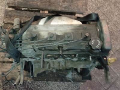 Toyota Carina E Motor (Fűzött blokk hengerfejjel) *155854*