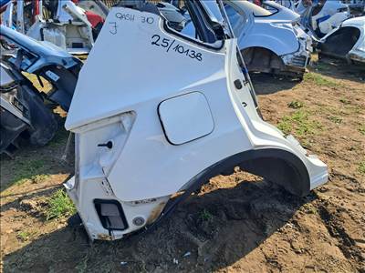Nissan Qashqai (J10) Jobb hátsó sárvédő negyed 