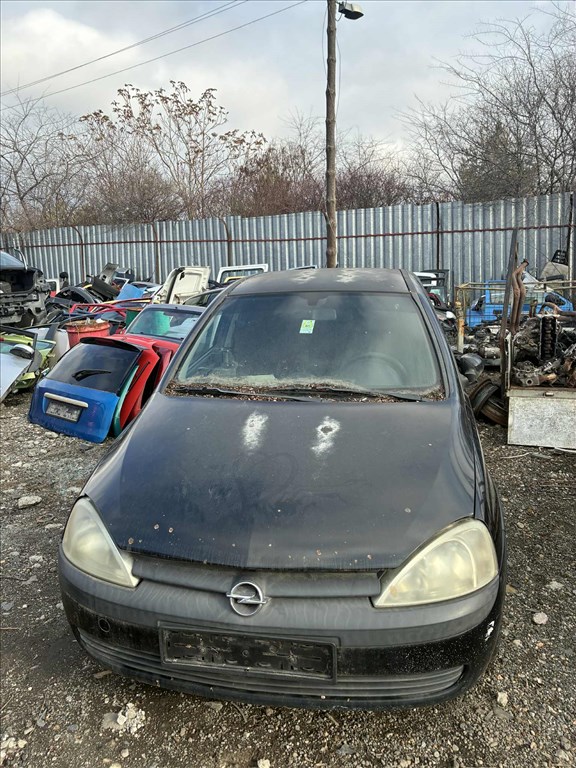 Opel Corsa C bontott alkatrészei 2. kép