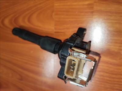 BMW E46 gyújtótrafó 12131748018